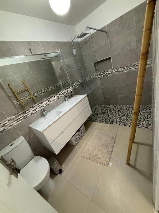 Villa Noo La Ле-Робер Экстерьер фото
